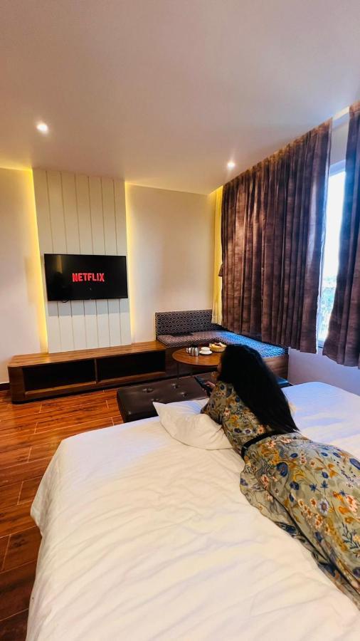 The Convoy Hotel Dibrugarh Esterno foto